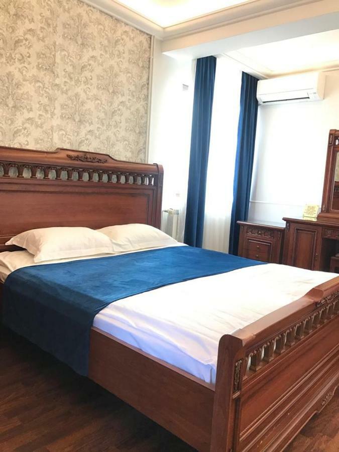 哈努尔安迪铁膳食公寓 克拉奥华 外观 照片